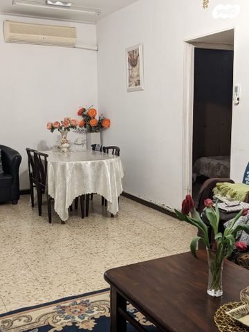 דירה, הרצל 140, ג' / מרכז מזרח העיר, רחובות