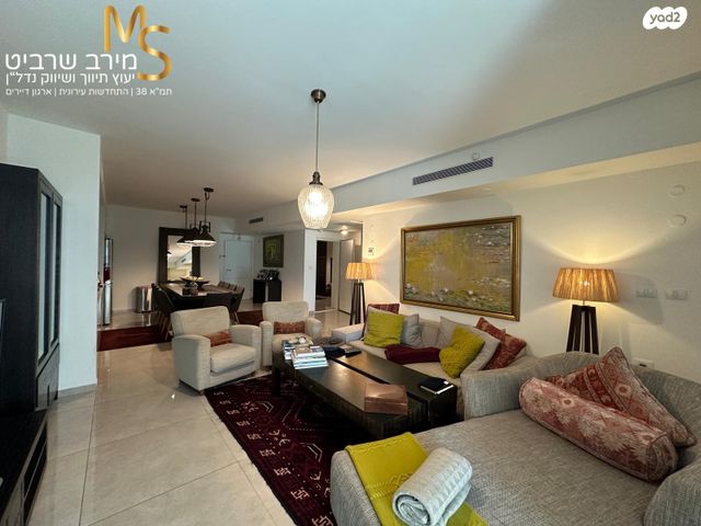 דירה, שדרות אבא חושי, סביוני הכרמל, חיפה