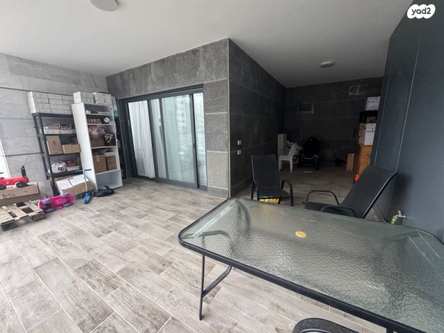 דירה, אור ים, אור עקיבא