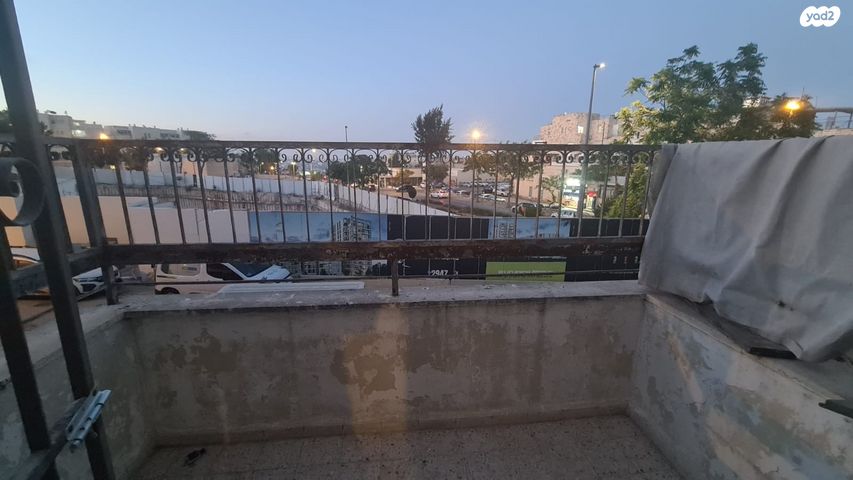 דירה, השליו, גילה, ירושלים