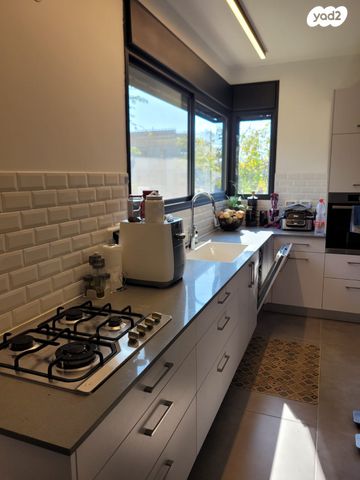 בית פרטי/ קוטג', נורית