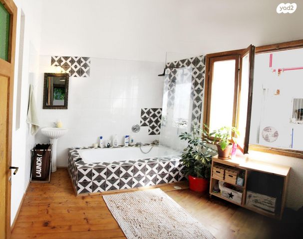 דירה, נחלת בנימין, פלורנטין, תל אביב יפו