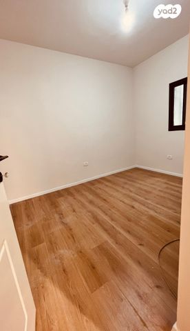 דירה, הנביאים, הנביאים, בת ים