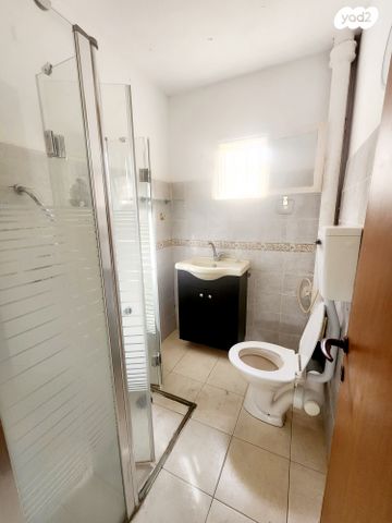 דירת גן, ביאליק, טירת כרמל