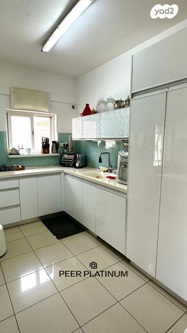 דירה, שדרות הגעתון 52, עיר, מרכז העיר, נהריה