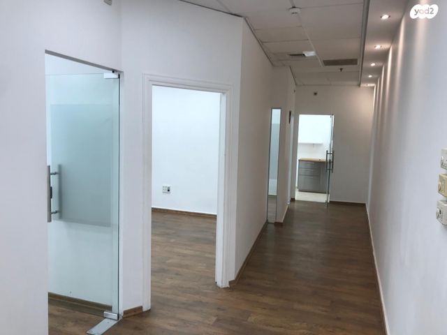 משרדים, אזור תעשיה, הרצליה