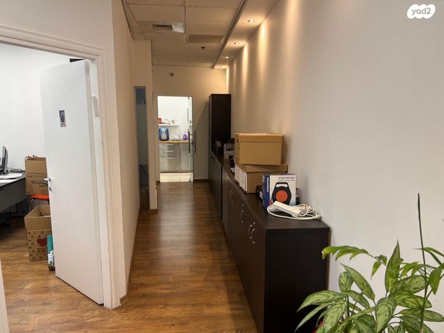 משרדים, אזור תעשיה, הרצליה