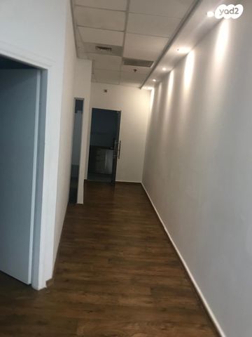 משרדים, אזור תעשיה, הרצליה