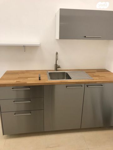 משרדים, אזור תעשיה, הרצליה