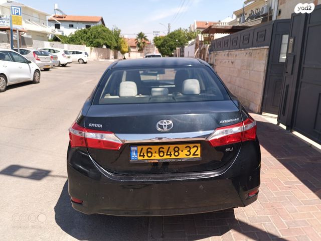 טויוטה קורולה