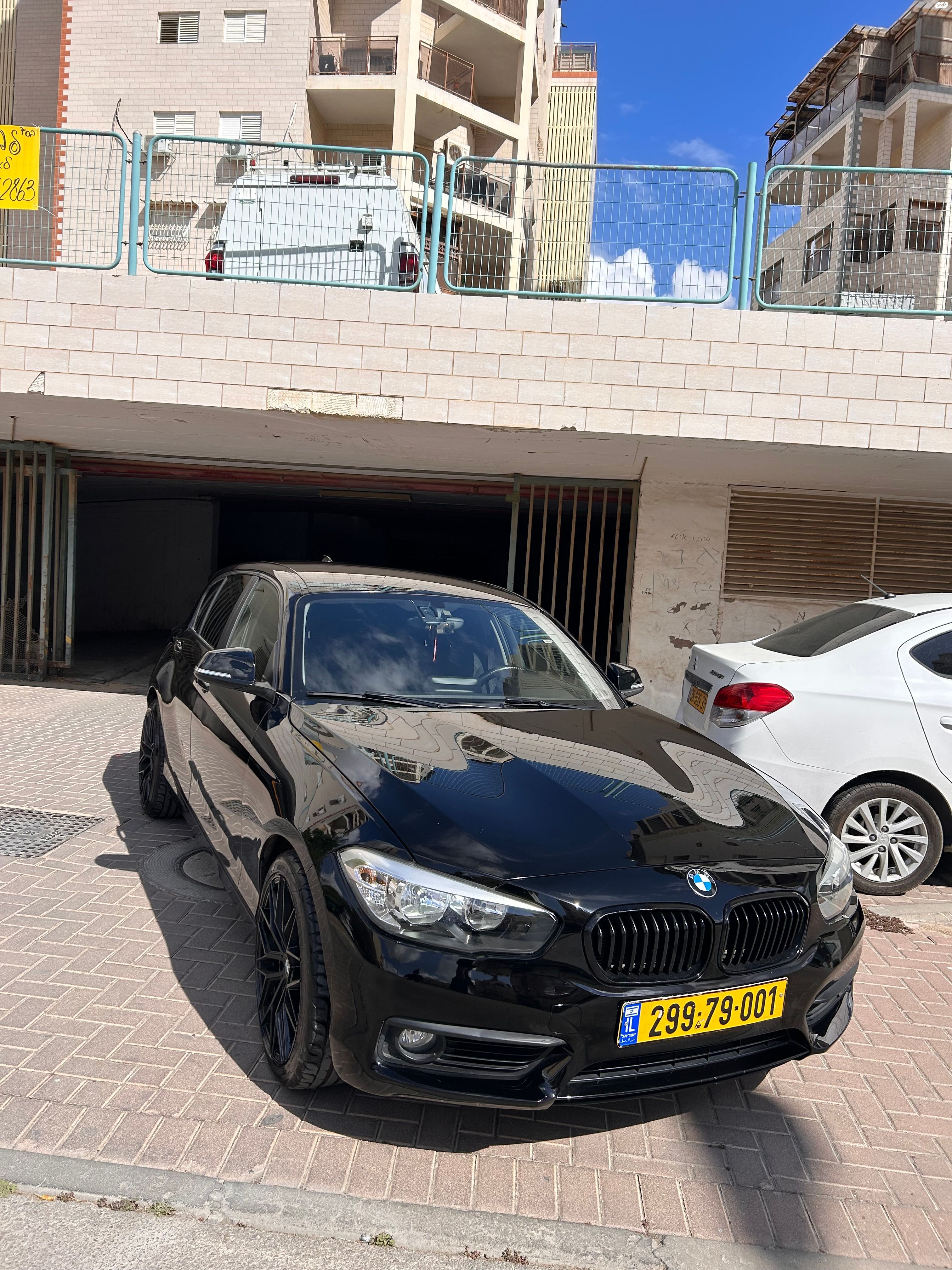 מודעת רכב ב מ וו סדרה 1
