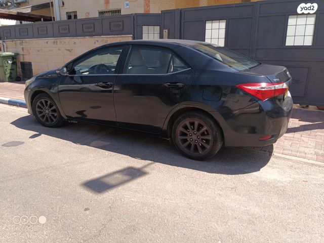 מודעת רכב טויוטה קורולה