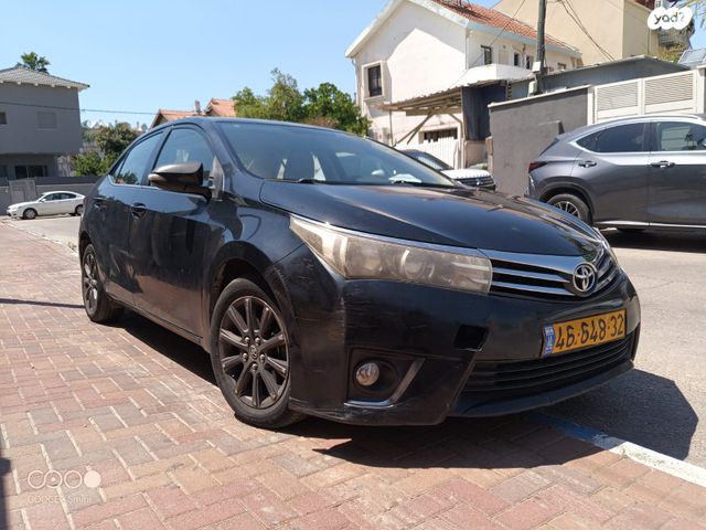 טויוטה קורולה