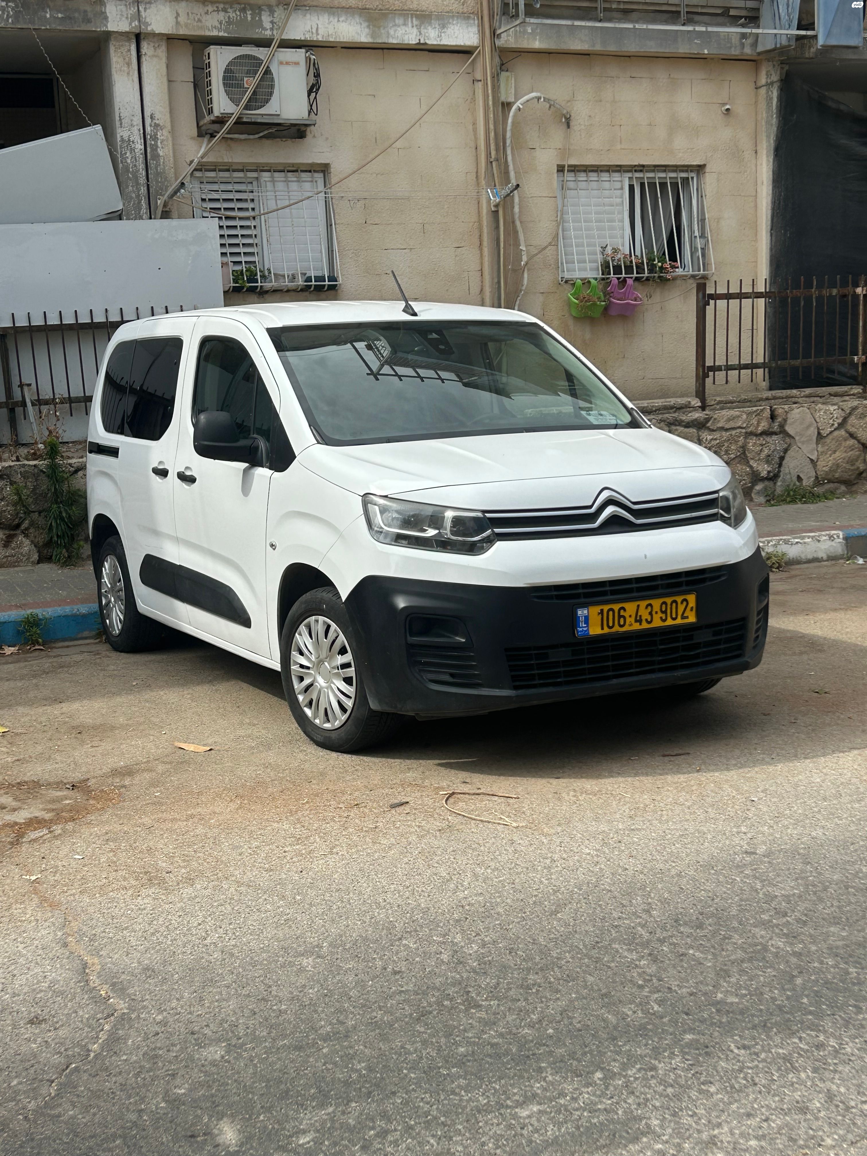 מודעת רכב סיטרואן ברלינגו 