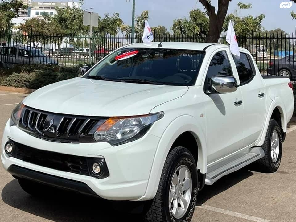 מודעת רכב מיצובישי טרייטון / L200