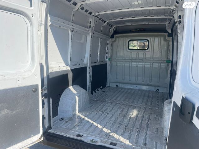 פיג'ו בוקסר