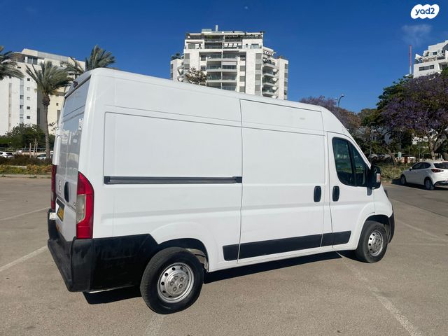 פיג'ו בוקסר