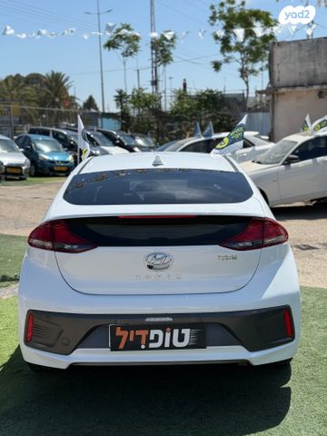 יונדאי איוניק