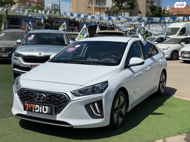 יונדאי איוניק