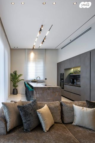 גג/ פנטהאוז, משה לוי 2, נאות שמיר, רמלה