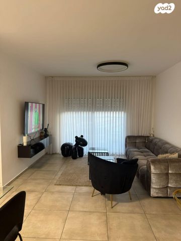 דירה, דרך השלום, שכונה ג', באר שבע