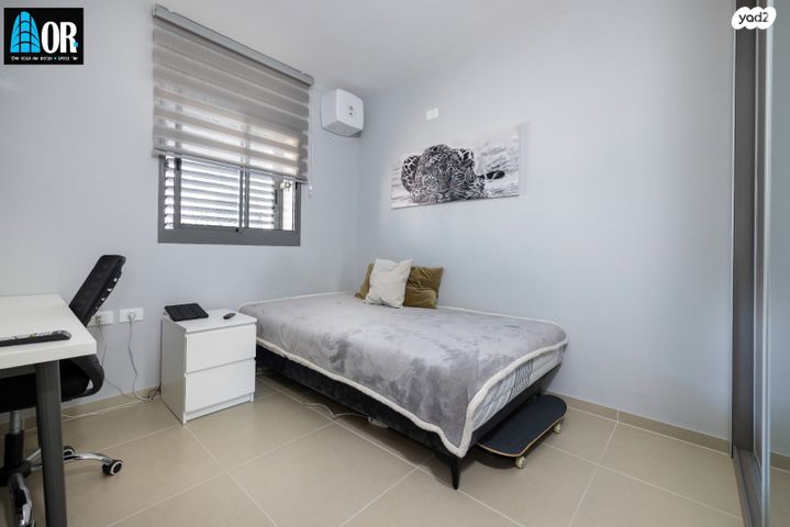 דירה, דבורה הנביאה, גדרה מזרח, גדרה