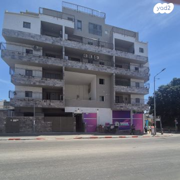 דירה, החלוצים, יסודות, בני ברק