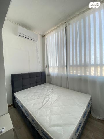 דירה, דוד רזיאל 2, חליסה, חיפה