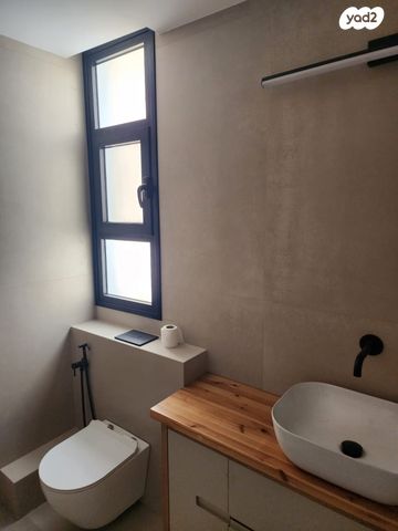 דירה, כינרת 90, רובע י"א, אשדוד