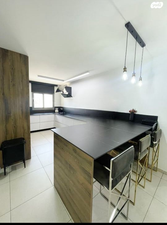 דירה, השחר, דימונה