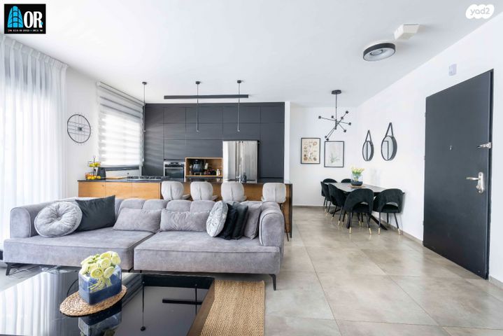 גג/ פנטהאוז, משה לוי, נאות שמיר, רמלה