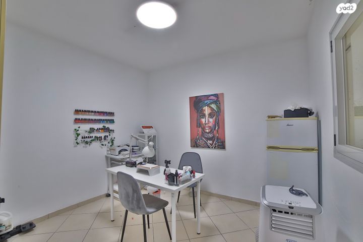 דירה, פרופסור ישעיהו ליבוביץ 20, עזרא, הארגזים, תל אביב יפו