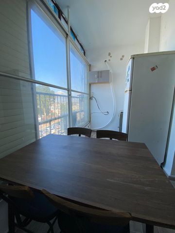 דירה, דוד רזיאל 2, חליסה, חיפה