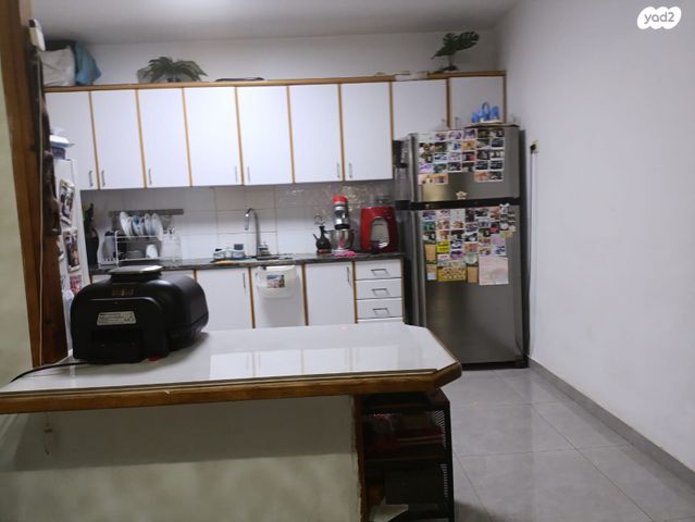 דירה, רחבת יפתח הגלעדי, מלכי ישראל, קרית גת