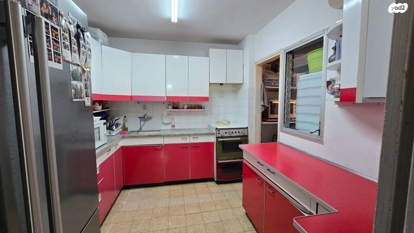 דירה, זלמן שז"ר, בן גוריון כנען, צפת