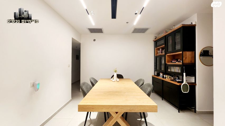 גג/ פנטהאוז, כליל החורש, יצחק שמיר, נהריה