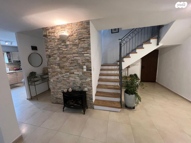 גג/ פנטהאוז, חיל החימוש, נווה חוף, ראשון לציון