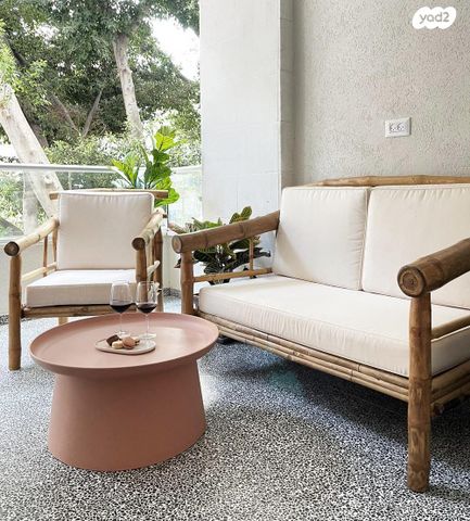 דירה, כפר סבא