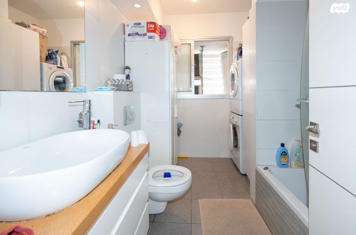 דירה, החלוץ, הרצליה