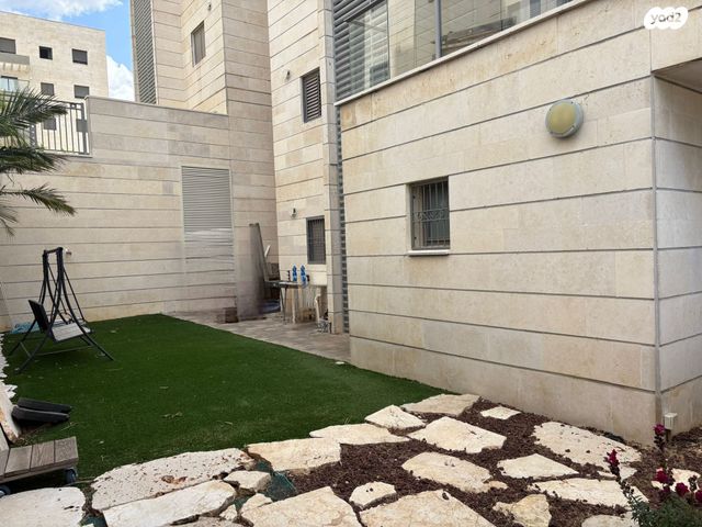 דירת גן, אורן, החורש, חריש