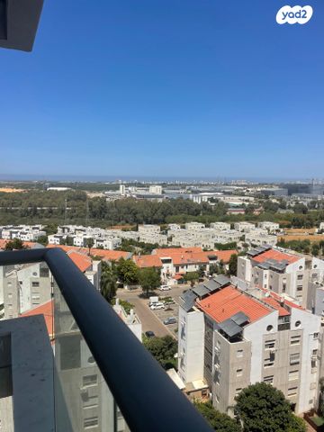 דירה, אשכולית, נווה פרדסים, פרדס חנה כרכור