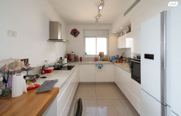 דירה, החלוץ, הרצליה