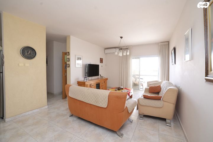 דירה, סרן דב, נווה זאב, נאות אילן, באר שבע