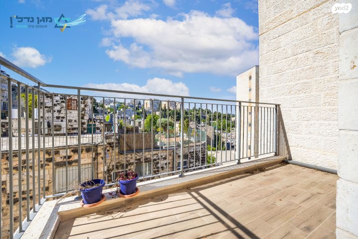 דירה, דוד שמעוני, גבעת הורדים, רסקו, ירושלים