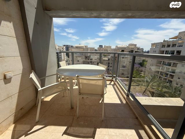 הגוש הגדול, רמת אביב החדשה, נופי ים