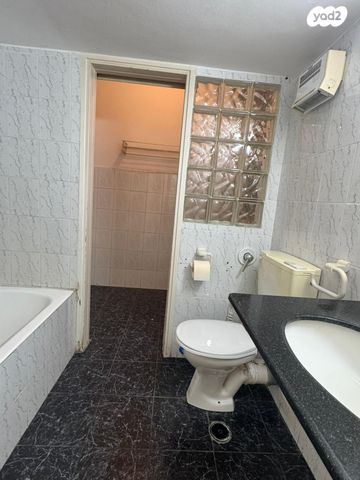 דירה, שבטי ישראל, קרית חיים מזרחית, חיפה