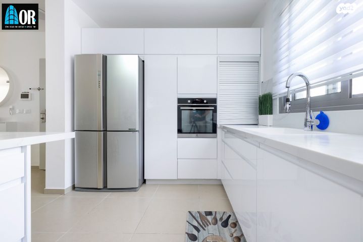 דירה, דבורה הנביאה, גדרה מזרח, גדרה