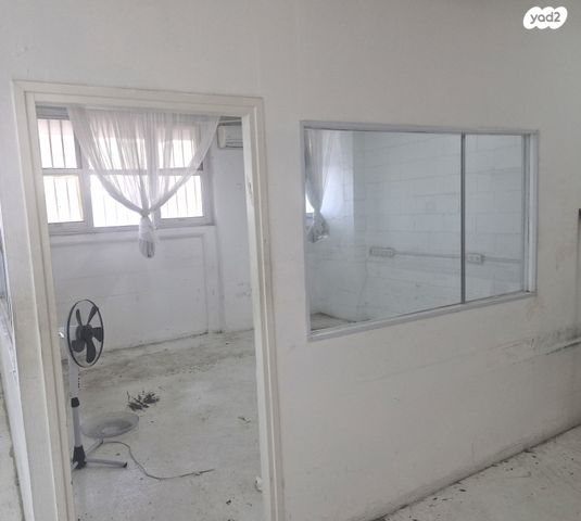 אולמות, שוקן, גבעת הרצל, אזור המלאכה יפו, תל אביב יפו