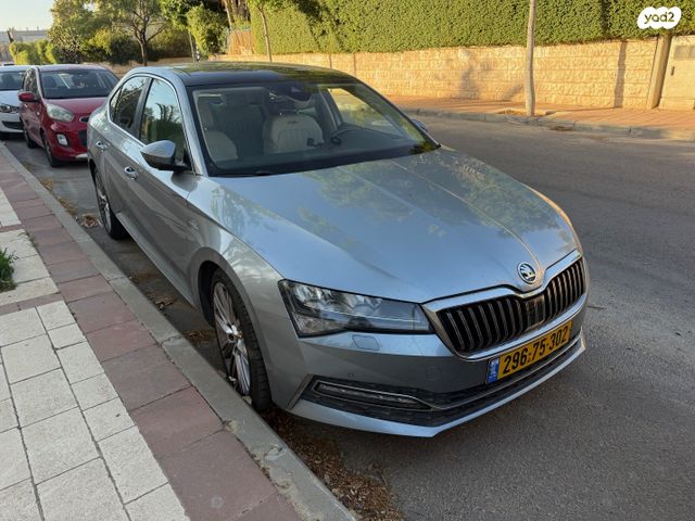 מודעת רכב סקודה סופרב