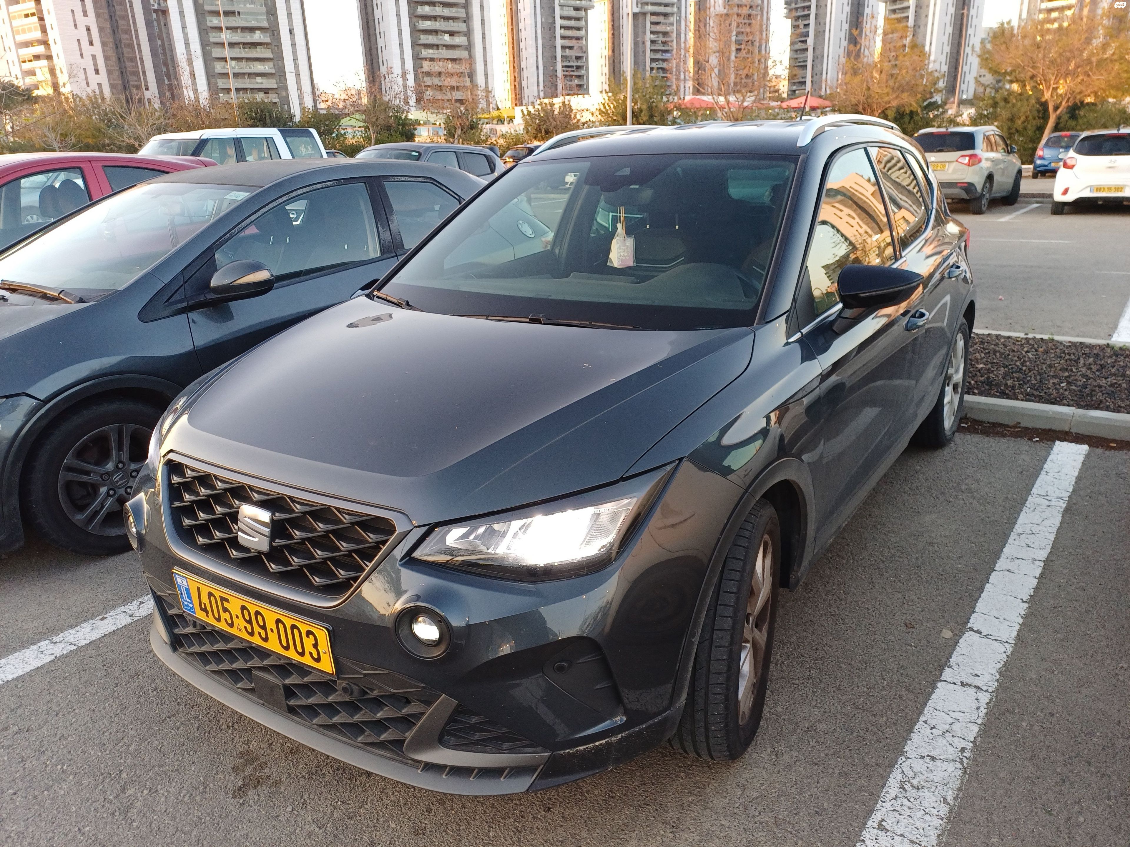 מודעת רכב סיאט ארונה